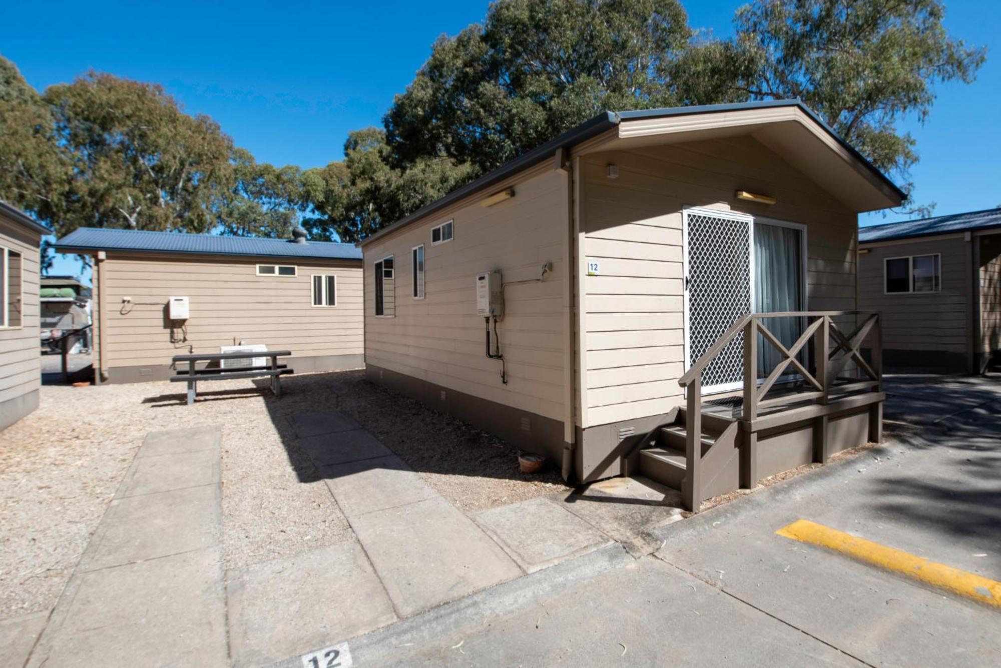 Echo Holiday Parks - Windsor Gardens Adelaide Luaran gambar