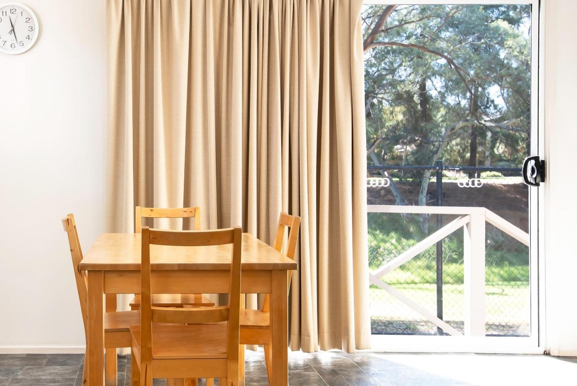 Echo Holiday Parks - Windsor Gardens Adelaide Luaran gambar