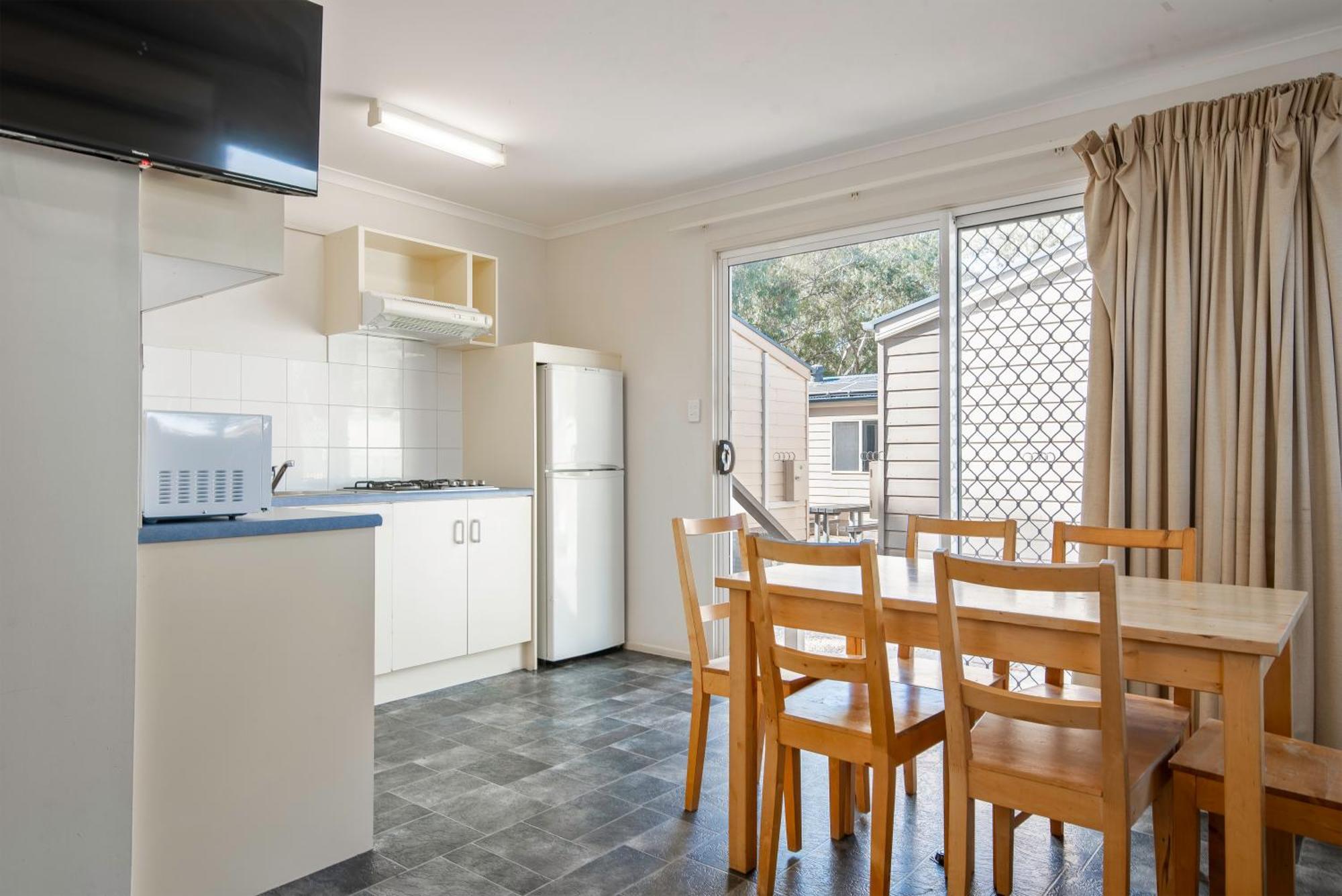 Echo Holiday Parks - Windsor Gardens Adelaide Luaran gambar